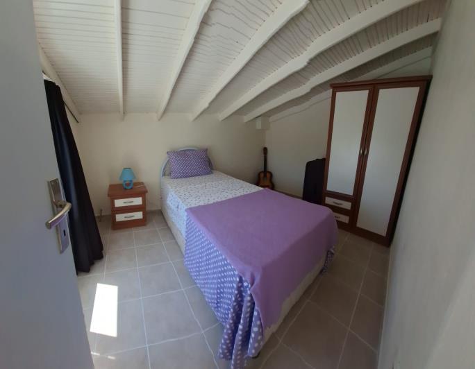 Image No.15-5 Bed House for sale
