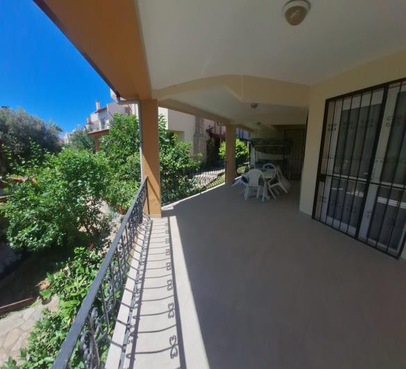 Image No.26-5 Bed House for sale