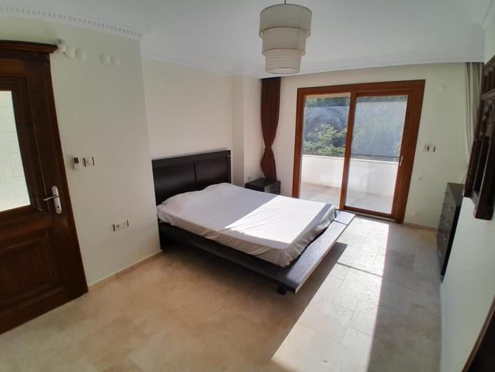 Image No.32-4 Bed Villa / Detached for sale