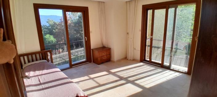 Image No.36-4 Bed Villa / Detached for sale