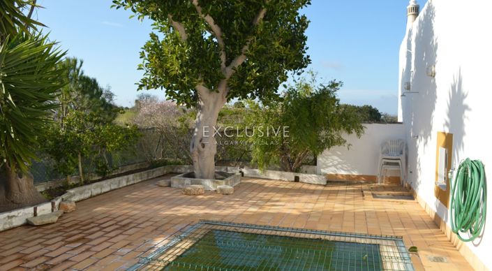 Image No.15-Terrain de 1 chambre à vendre à Lagos