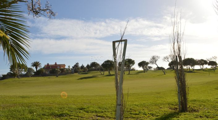 Image No.20-Terrain de 1 chambre à vendre à Lagos