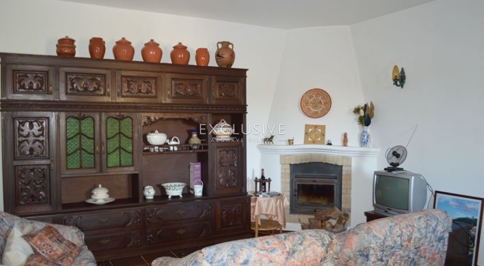 Image No.25-Terrain de 1 chambre à vendre à Lagos