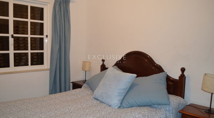 Image No.7-Terrain de 1 chambre à vendre à Lagos