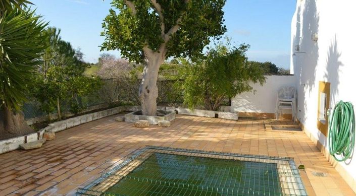 Image No.9-Terrain de 1 chambre à vendre à Lagos