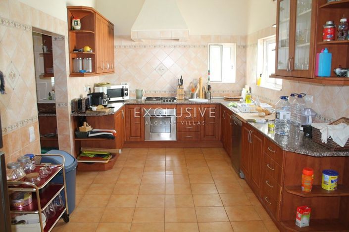 Image No.25-5 Bed Villa for sale