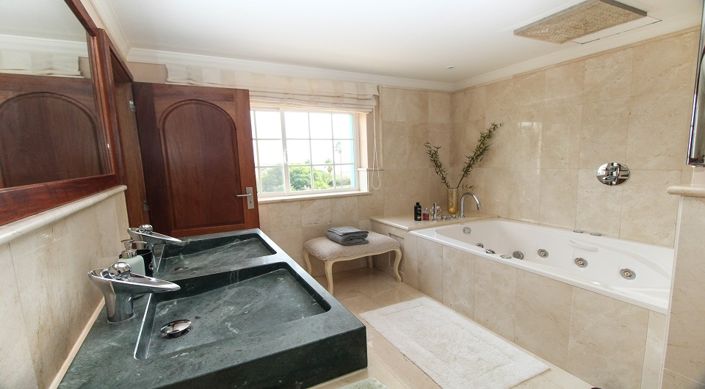 Image No.24-5 Bed Villa for sale