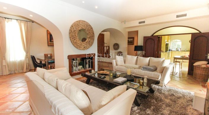 Image No.3-5 Bed Villa for sale