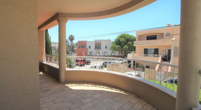 Image No.30-4 Bed Villa for sale