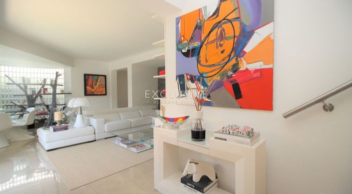 Image No.8-4 Bed Villa for sale