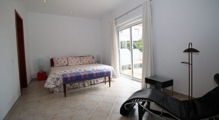 Image No.16-4 Bed Villa for sale