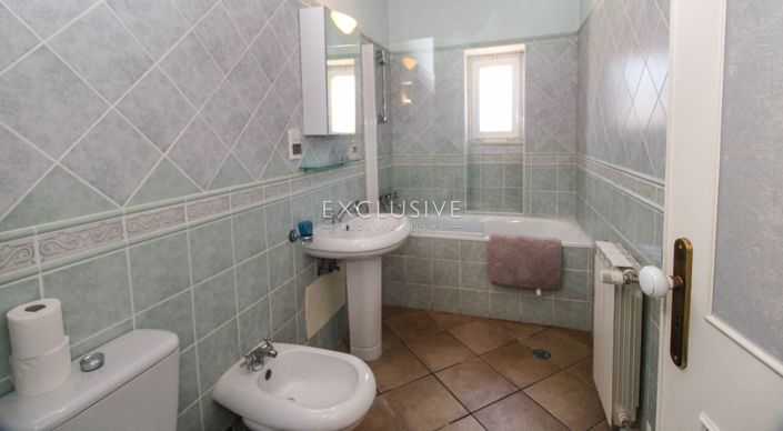 Image No.13-Villa de 4 chambres à vendre à Lagoa