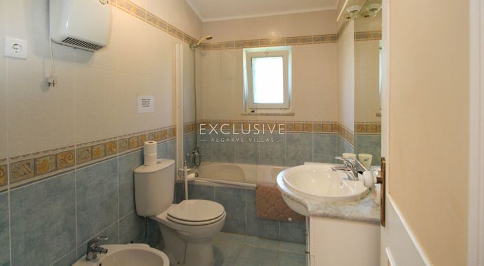 Image No.23-Villa de 4 chambres à vendre à Lagoa