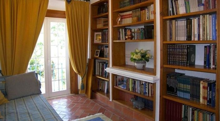 Image No.17-6 Bed Villa for sale