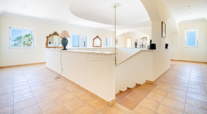 Image No.21-7 Bed Villa for sale