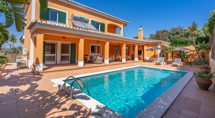 Image No.1-4 Bed Villa for sale