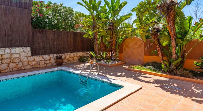 Image No.24-4 Bed Villa for sale