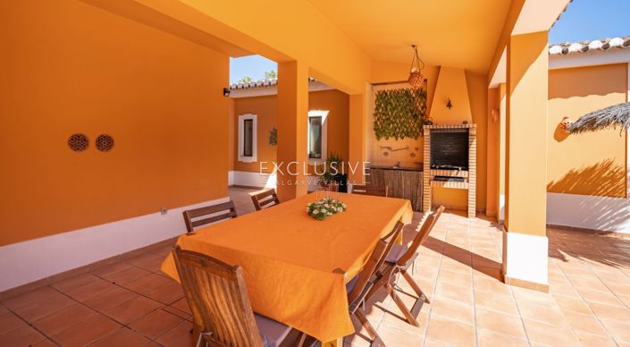 Image No.28-4 Bed Villa for sale