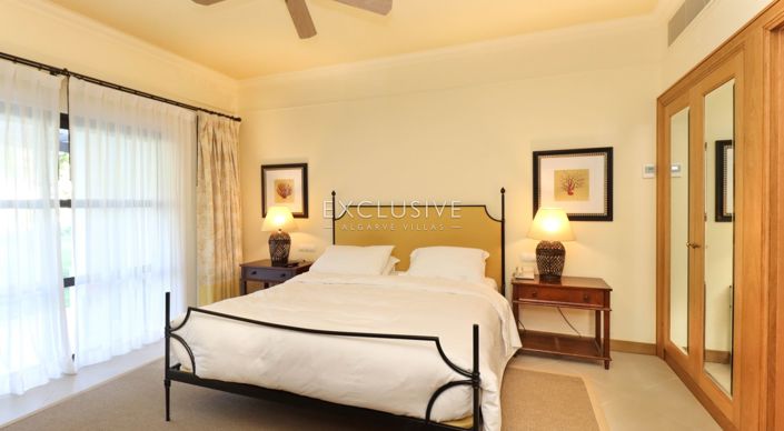 Image No.27-3 Bed Apartment for sale