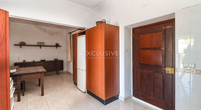 Image No.17-4 Bed Villa for sale