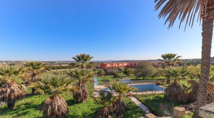 Image No.4-4 Bed Villa for sale