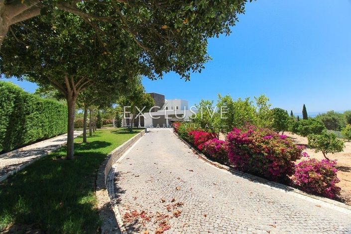 Image No.29-5 Bed Villa for sale