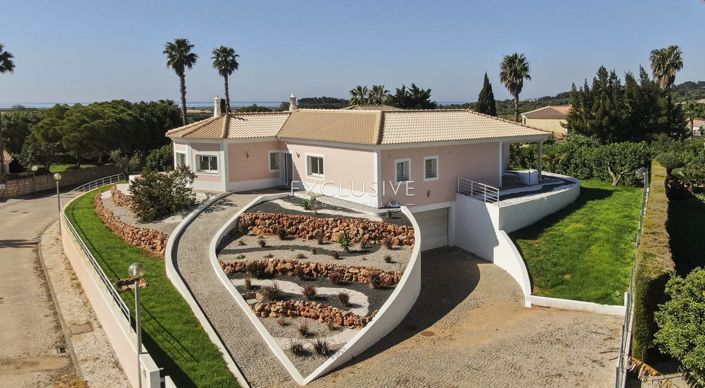 Image No.28-3 Bed Villa for sale