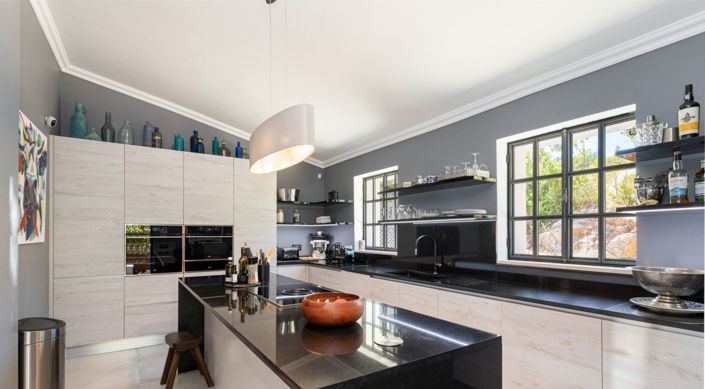 Image No.10-6 Bed Villa for sale