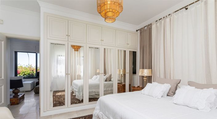 Image No.21-6 Bed Villa for sale