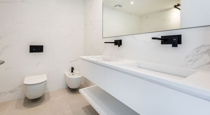 Image No.18-2 Bed Apartment for sale