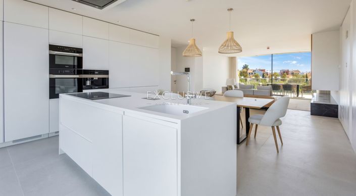 Image No.9-2 Bed Apartment for sale