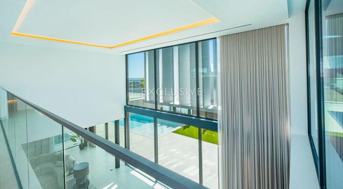 Image No.12-5 Bed Villa for sale