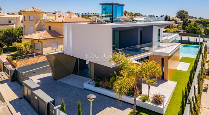 Image No.16-5 Bed Villa for sale