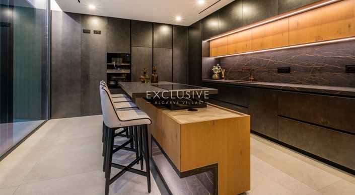 Image No.22-5 Bed Villa for sale