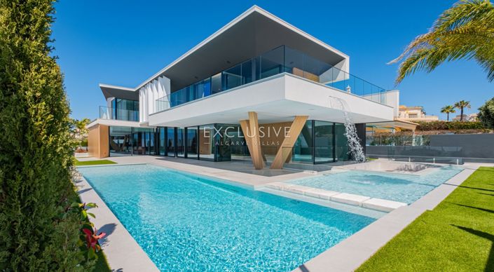 Image No.26-5 Bed Villa for sale