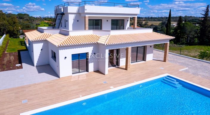 Image No.17-4 Bed Villa for sale