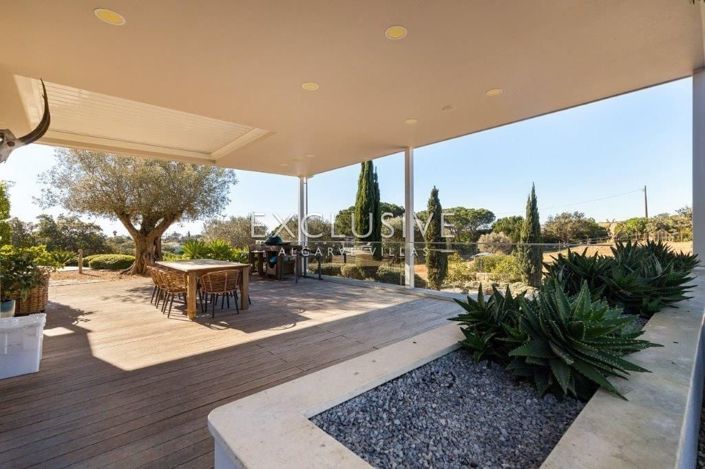 Image No.13-3 Bed Villa for sale