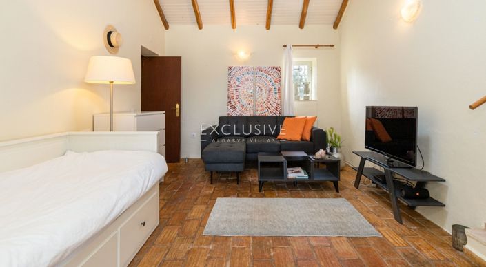 Image No.9-1 Bed Villa for sale