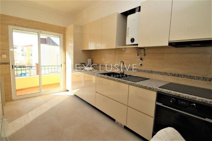 Image No.2-Appartement de 2 chambres à vendre à Lagos