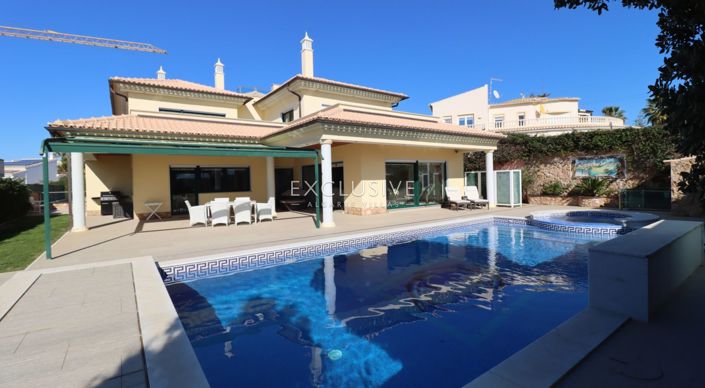 Image No.28-4 Bed Villa for sale