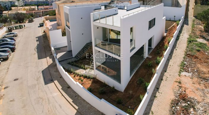 Image No.29-4 Bed Villa for sale