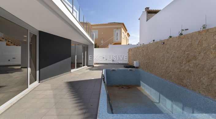 Image No.30-4 Bed Villa for sale