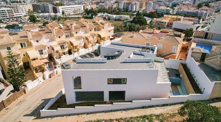 Image No.31-4 Bed Villa for sale