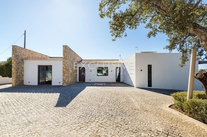 Image No.1-Villa de 4 chambres à vendre à Lagoa