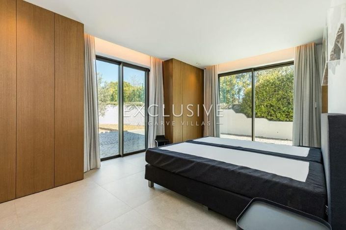 Image No.19-4 Bed Villa for sale