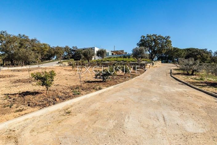 Image No.32-4 Bed Villa for sale