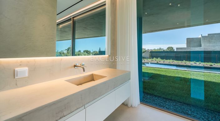 Image No.24-4 Bed Villa for sale