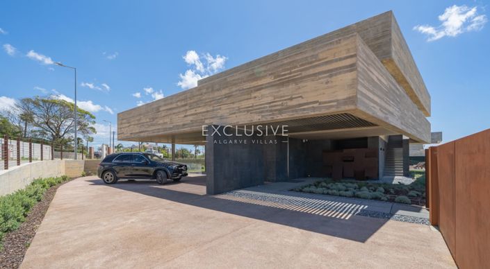 Image No.3-4 Bed Villa for sale