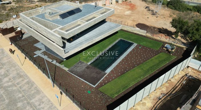 Image No.4-4 Bed Villa for sale