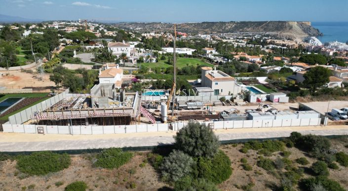 Image No.9-3 Bed Villa for sale